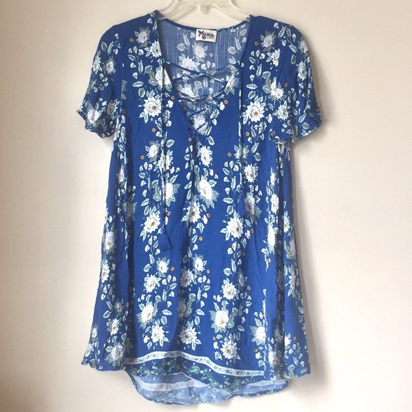 Show Me Your MuMu Tops - HOST PICK Show Me Your MuMu Tunic Brunch of Blooms